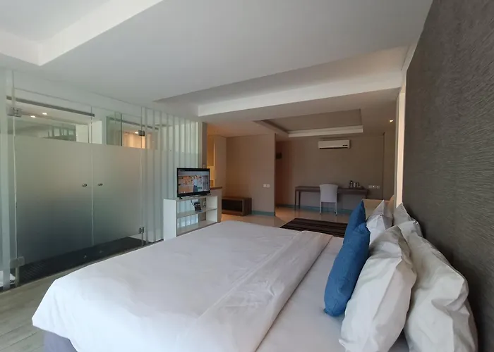 Benoa Sea And 4* ヌサドゥア